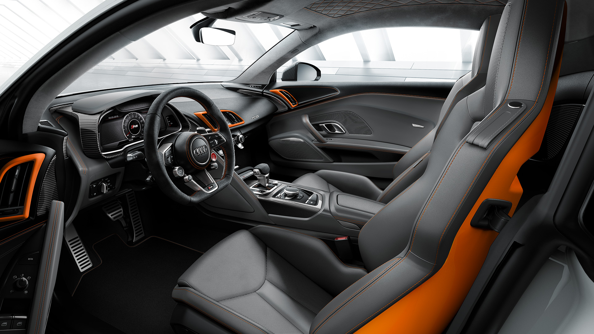 R8 Spyder V10